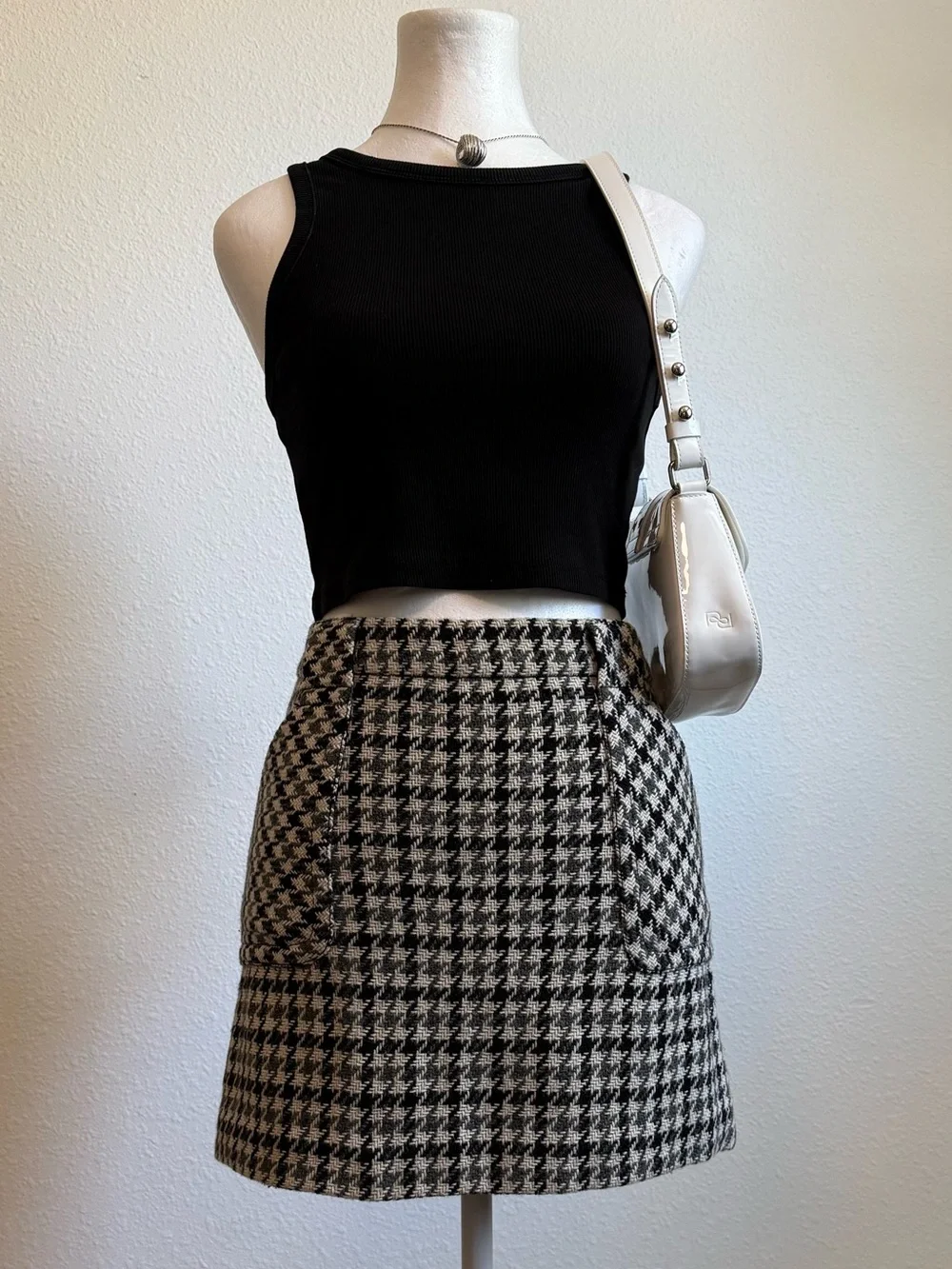 Y2K J Crew Wool Blend Houndstooth Mini Skirt Preppy Old Money Academia - Picture 2 of 7